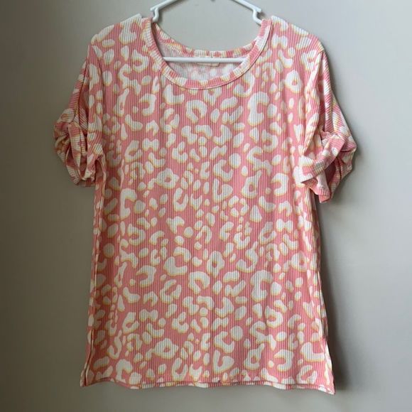 Adora Pink Cheetah Print Loose Fitting T-Shirt - Picture 1 of 7